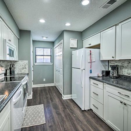 Pet-Friendly Branson Getaway With Private Patio! Apartment ภายนอก รูปภาพ